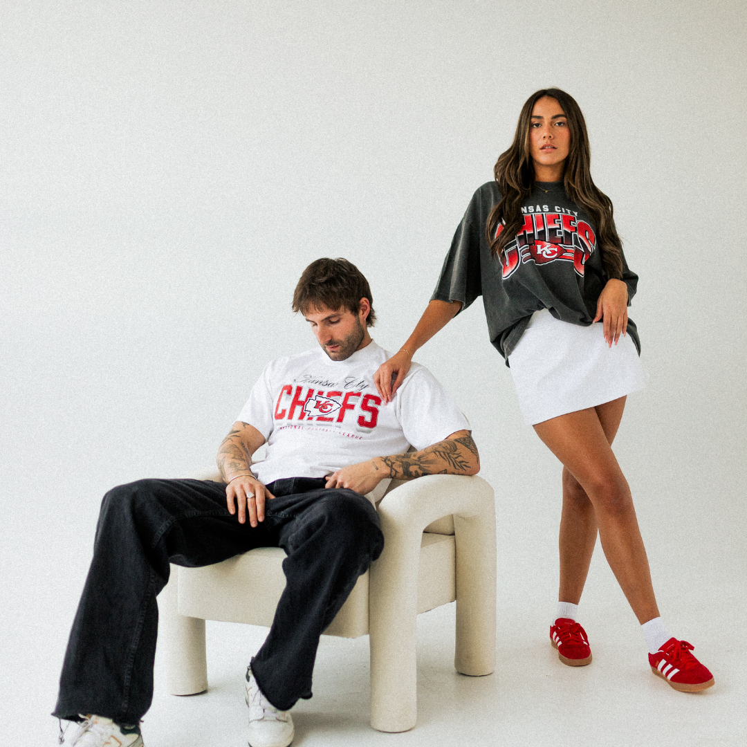 KANSAS CITY CHIEFS VINTAGE STYLE T-SHIRT — WHITE