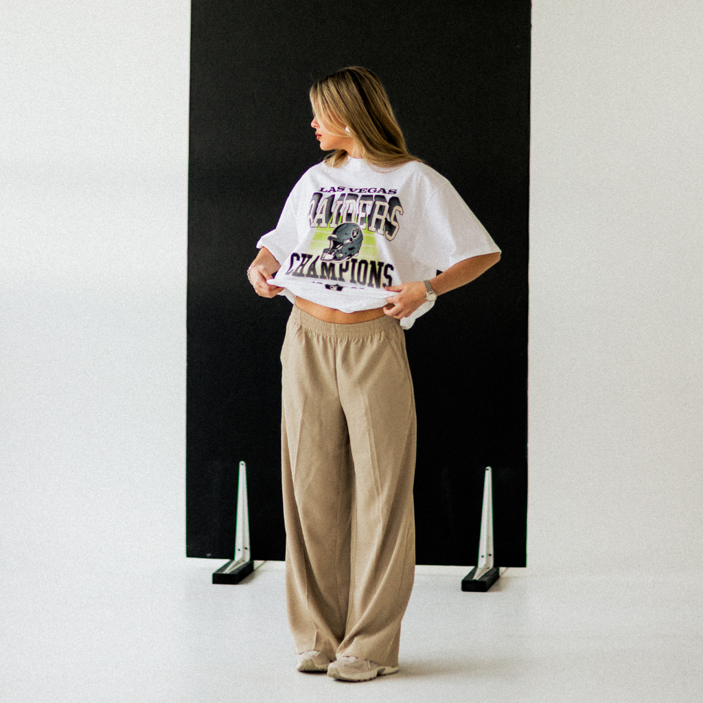 LAS VEGAS RAIDERS CHAMPIONS VINTAGE STYLE T-SHIRT — WHITE