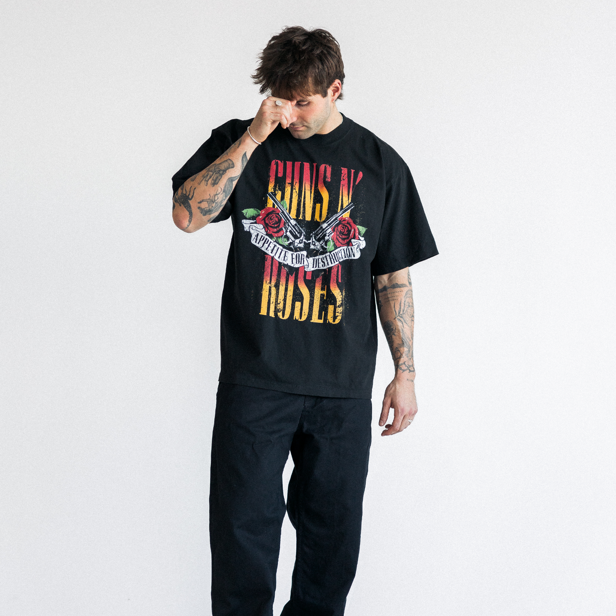 GUNS N’ ROSES 1987-88 TOUR VINTAGE STYLE T-SHIRT - BLACK