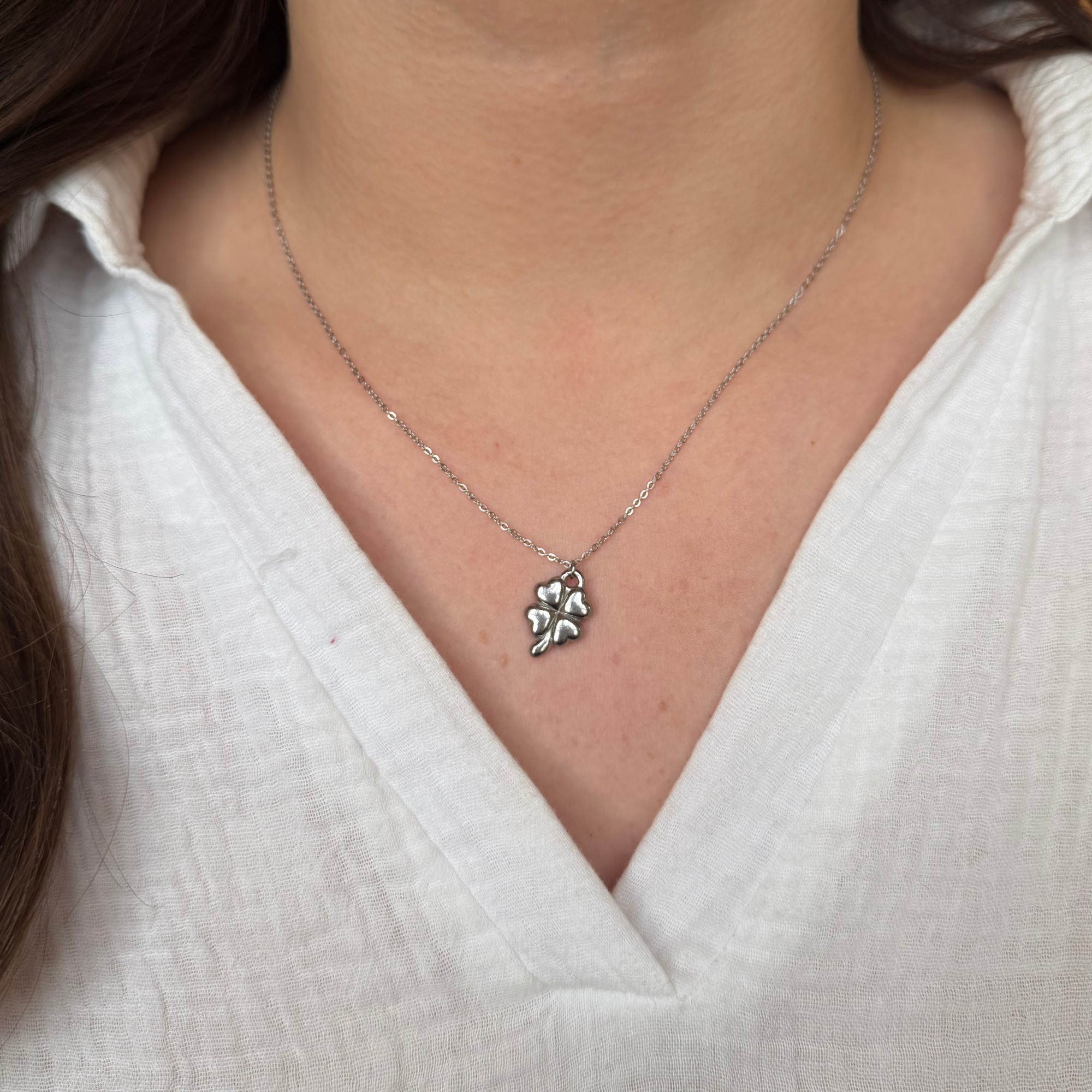 CLOVER GIRL - Necklace