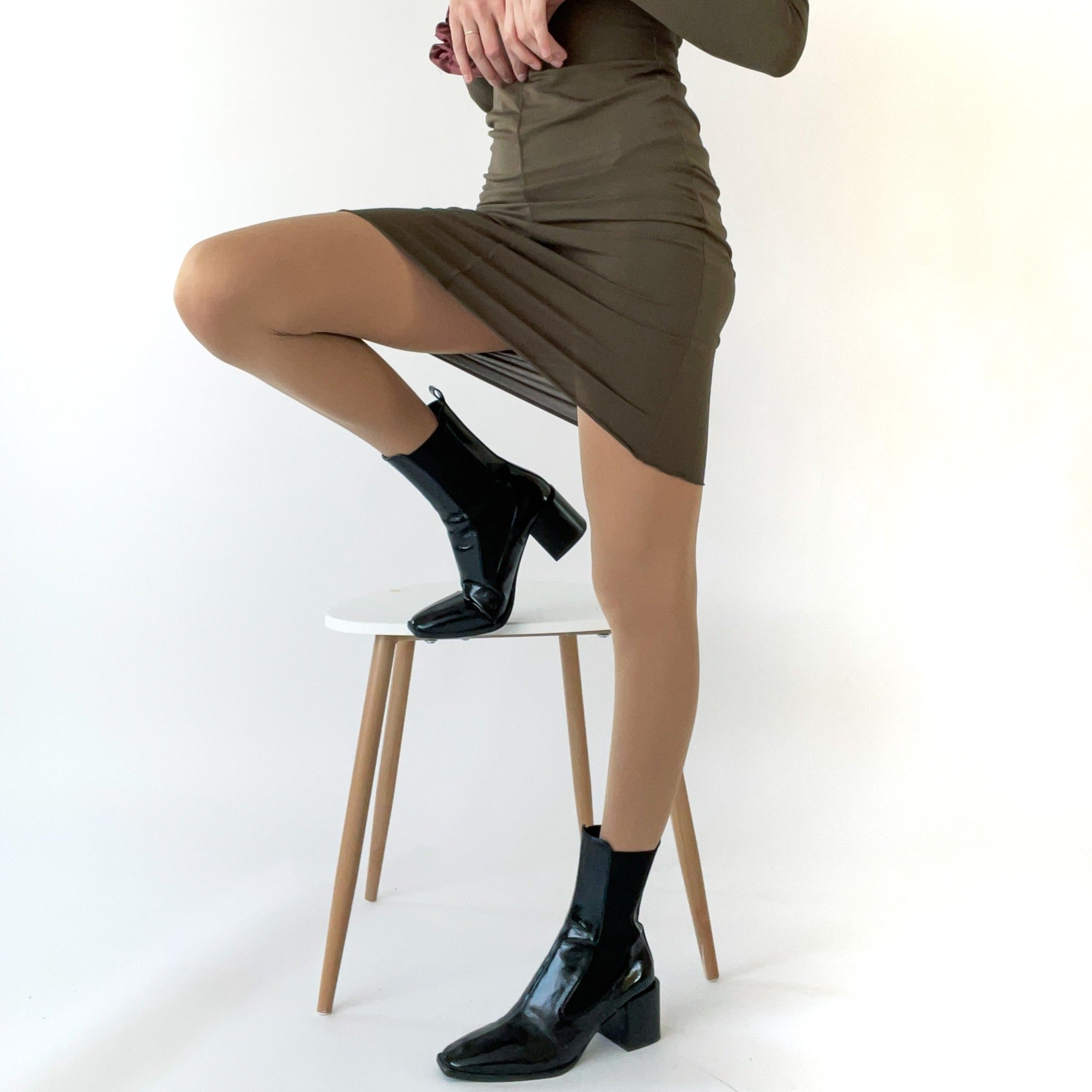 CLASSIQUES AVEC CUISSARD NUDE SUNKISSED