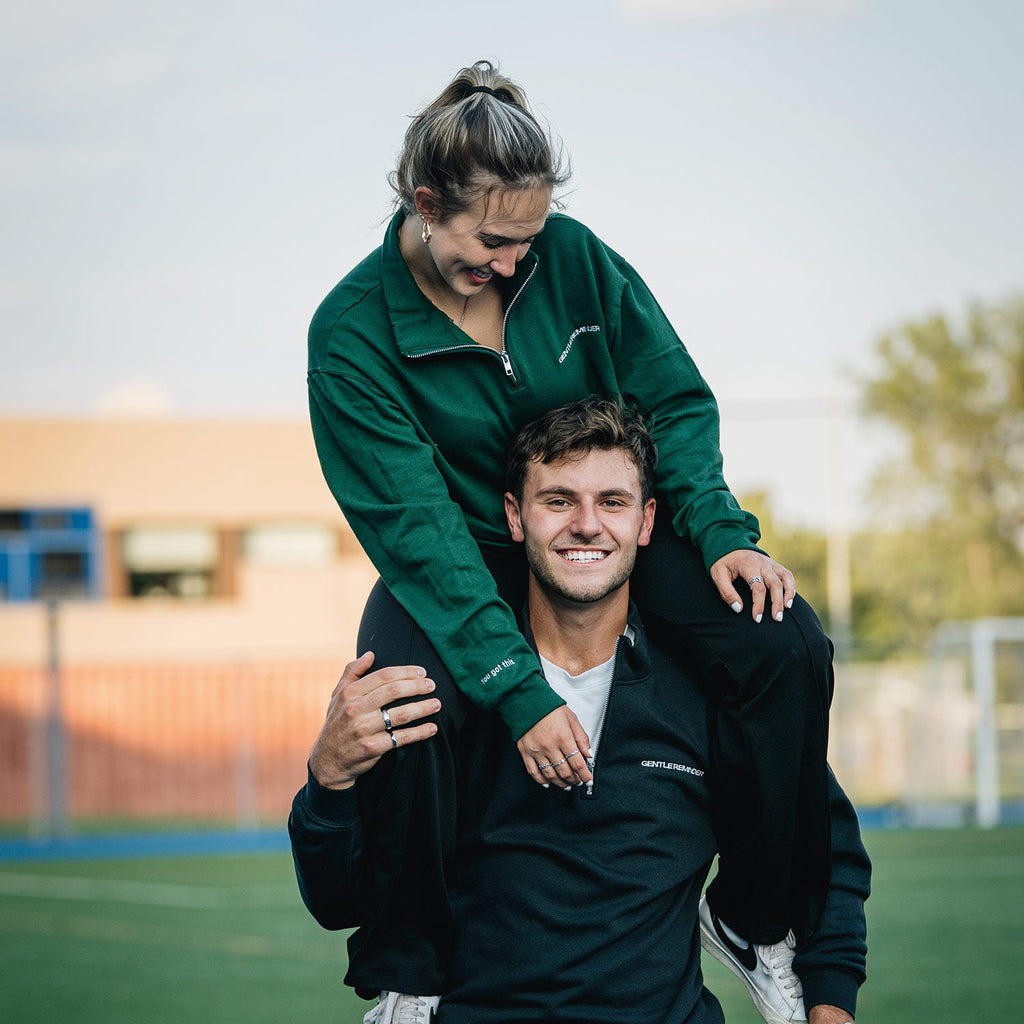 Chandail 1/4 zip "Gentle Reminder" brodé